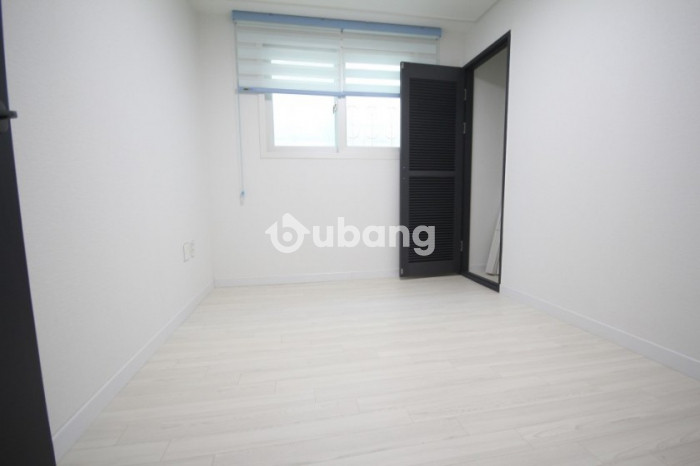 서울 용산구 신창동 ※귀한 전세매물※ 2룸 거실 방 사이즈 좋아요 전세매물은 고민하면 늦습니다 전세 매물번호 10124 사진 3